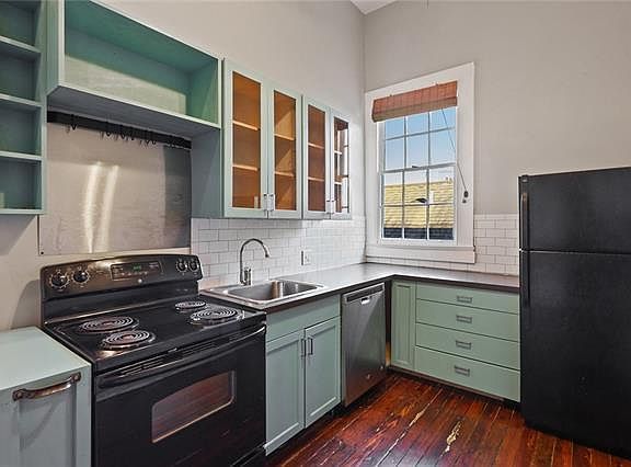 5th image of 1005 Thalia St