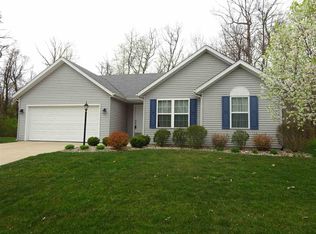 4319 Garden Oak Dr, South Bend, IN 46628
