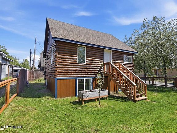 2nd image of 301 N Bragaw St