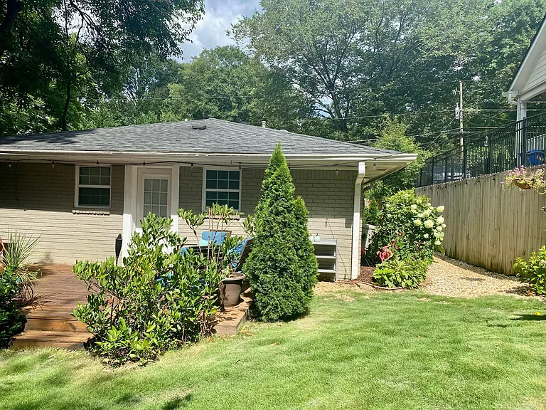 316 Nelms Ave NE — Photo 19