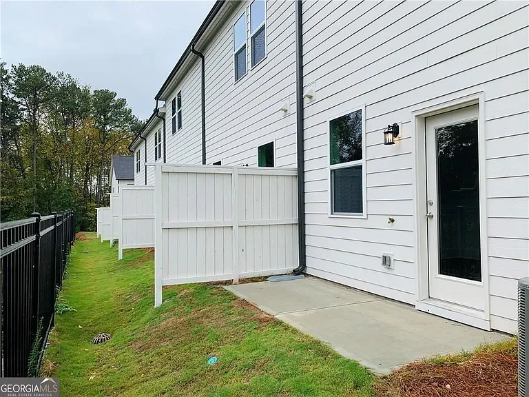 1621 Gunnin Trce NW — Photo 12