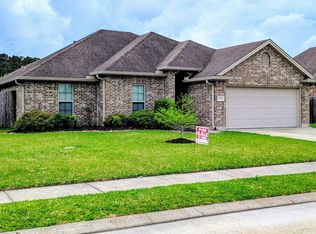 6535 Llano Ln, Lumberton, TX 77657