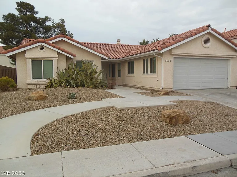 7532 Parnell Ave — Photo 2