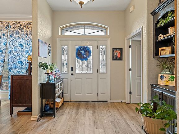 4th image of 513 Stone Mountain Loop