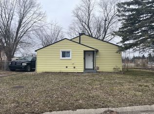 32604 Montcalm St, Westland, MI 48186