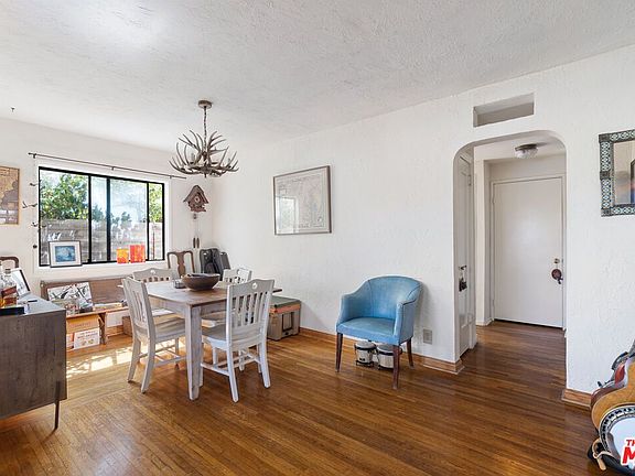 5th image of 1141 Grant Ave