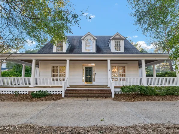 844 Arboretum Drive, Wilmington, NC 28405