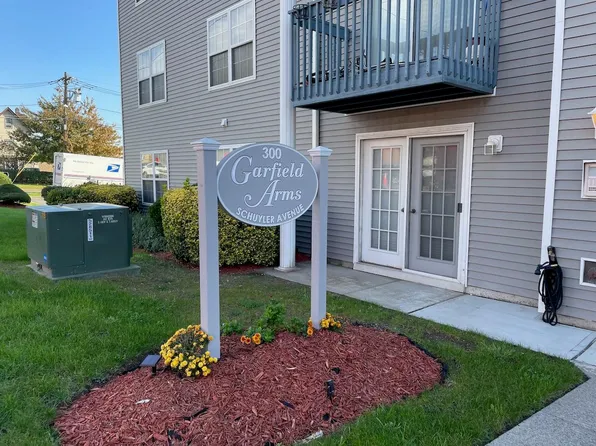 300 Schuyler Ave APT 13, Kearny, NJ 07032