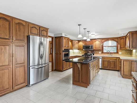 4th image of 7540 Westerlin Dr