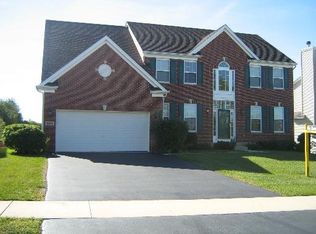 691 Biltmore Dr, Bartlett, IL 60103