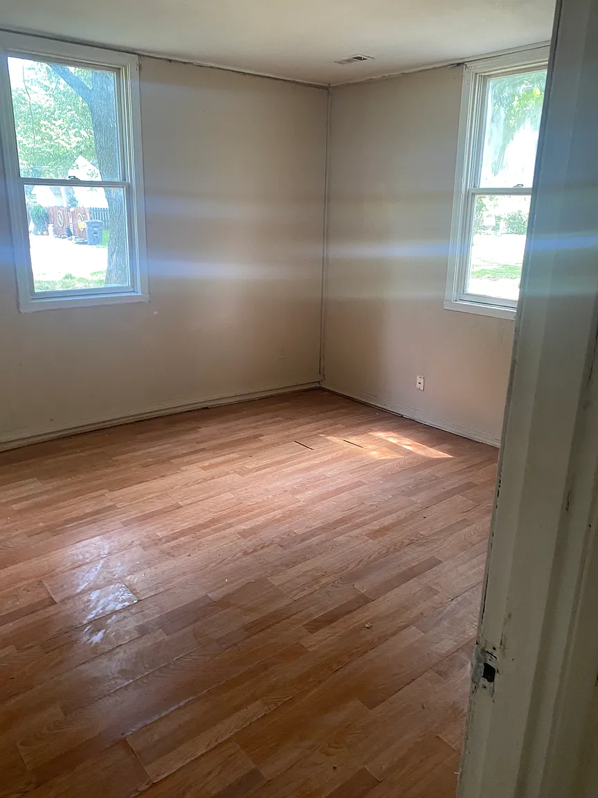 1617 Rheinhardt Ave photo 1