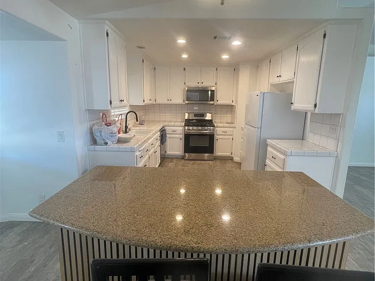 11164 White Rd — Photo 38