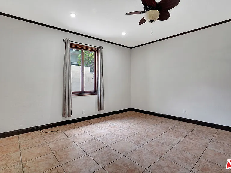 5155 Densmore Ave — Photo 37