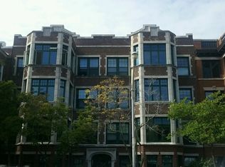 7712 N Eastlake Ter APT 2, Chicago, IL 60626