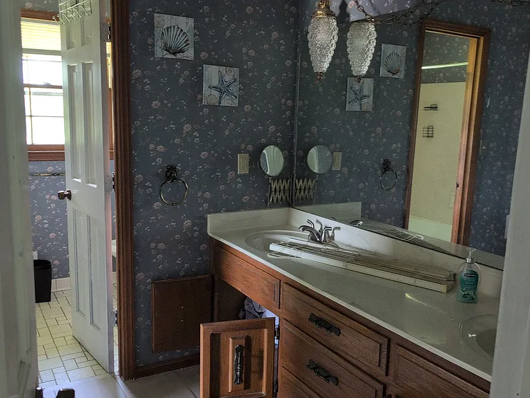 Master bath
