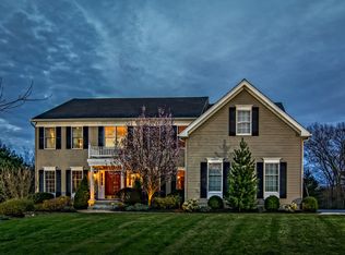 31 Bridle Ridge Dr, North Grafton, MA 01536