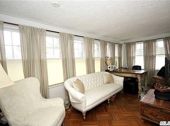 5th image of 1 Maldon St