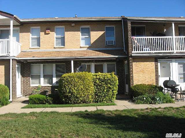 1st image of 305 Artist Lake Dr