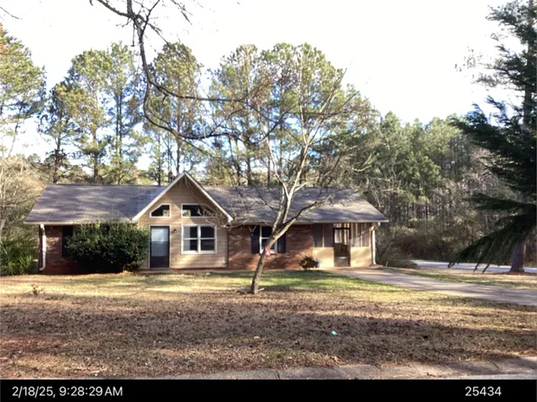 35 Hidden Pines Dr, Covington, GA 30016