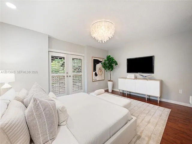 3274 Gifford Ln — Photo 8