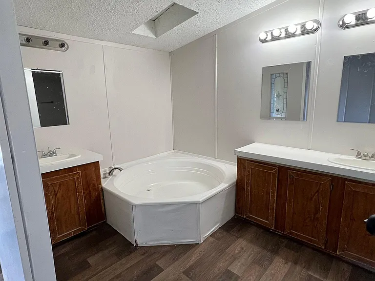 3219 Slash Pine Rd #5 — Photo 9