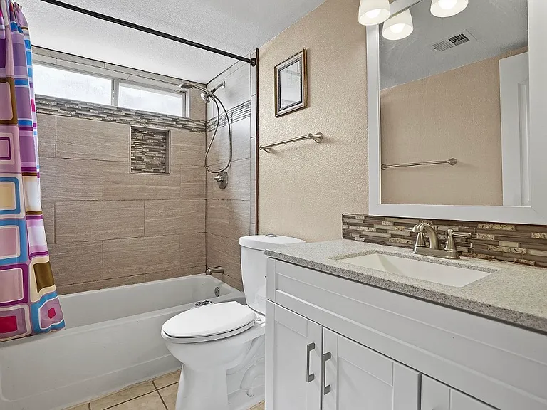 12517 Sun Spirit Dr — Photo 16