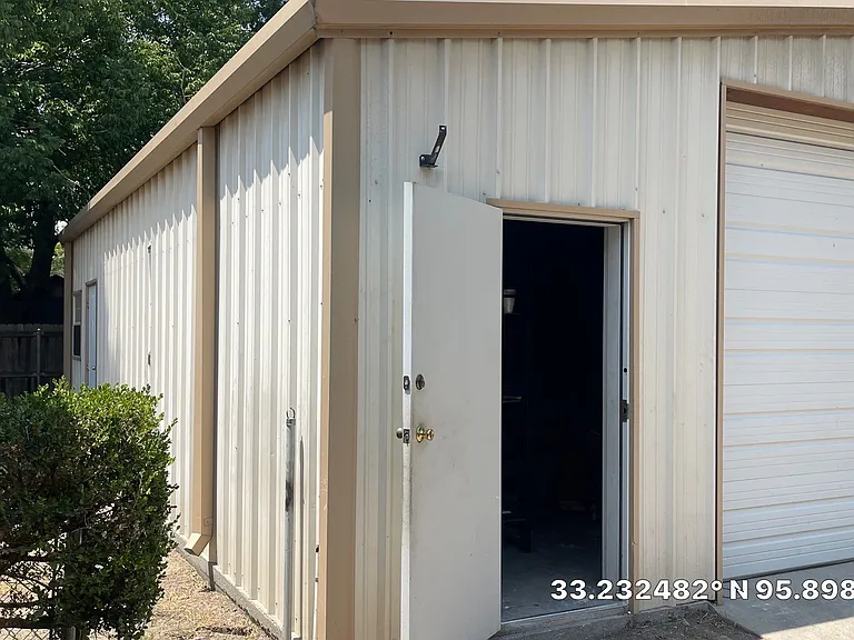 2816 Windy Dr — Photo 21