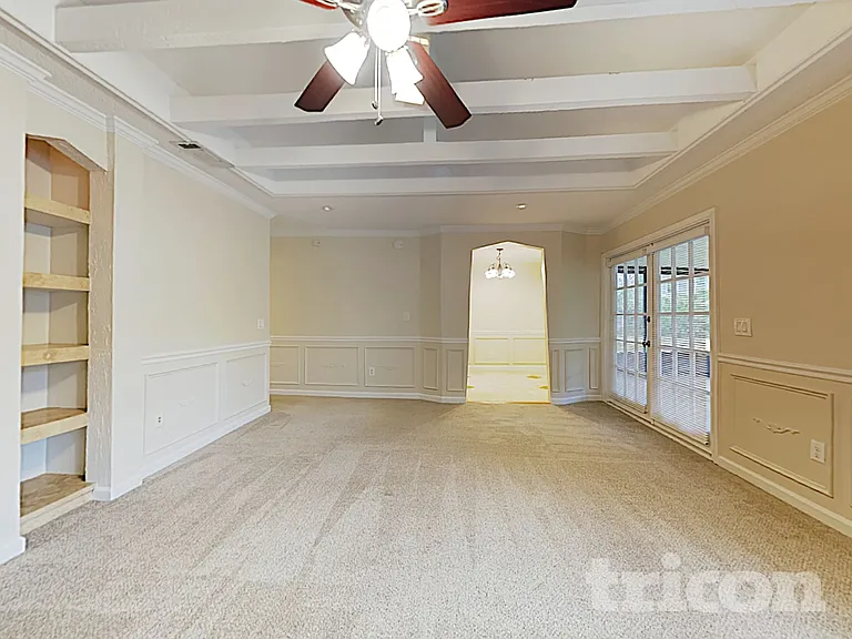 4324 Queensway Dr — Photo 19
