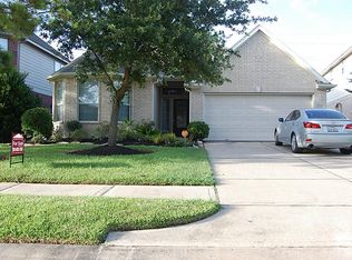 12505 Cobble Springs Dr, Pearland, TX 77584