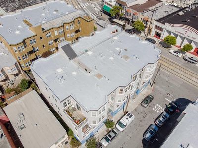 18 Colonial Way APT 8 - Image 5
