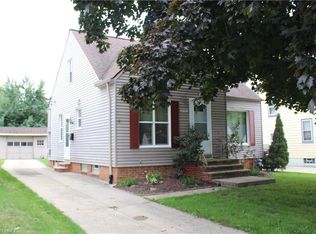 9209 Fernhill Ave, Parma, OH