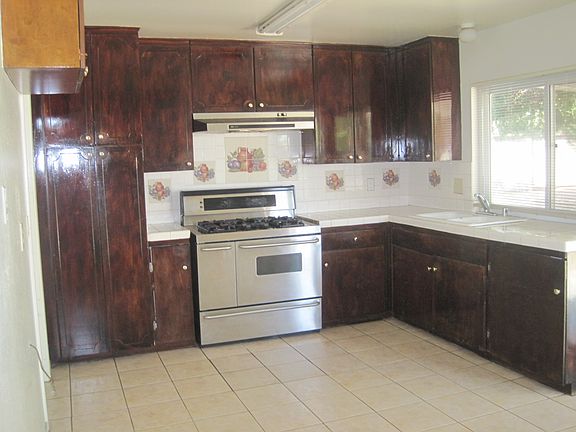 3rd image of 20221 Damietta Dr