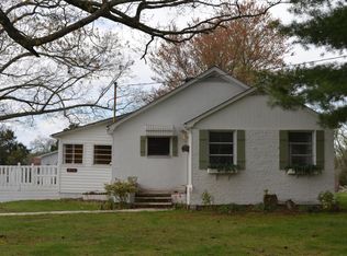 215 Pinecrest Cir, Maryville, TN 37803