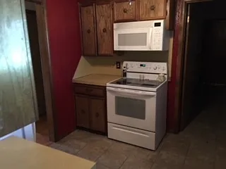 7909 Texas Rd — Photo 9