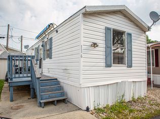 9001 S Cicero Ave TRAILER 116, Oak Lawn, IL