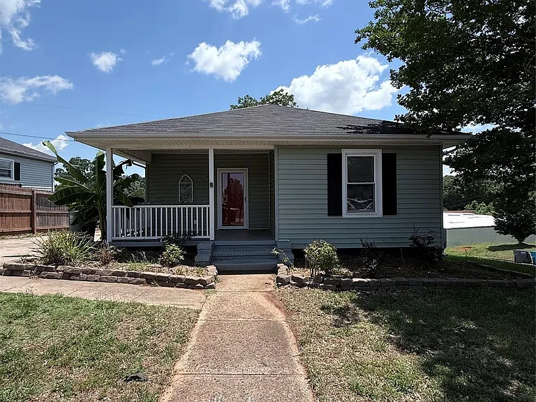 48 Burton St — Photo 1