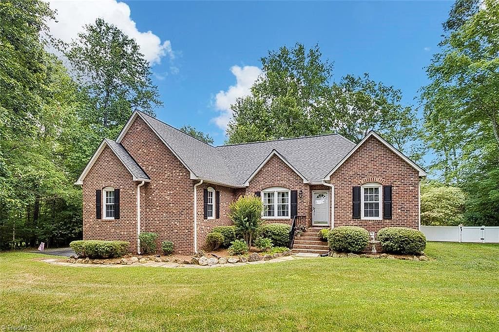 543 Mountain Shore Dr, Denton, NC 27239 | Zillow