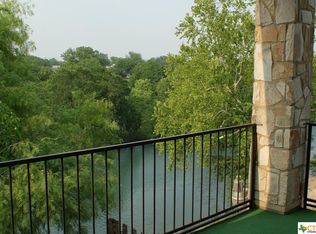 472 Seele St APT 8A, New Braunfels, TX 78130