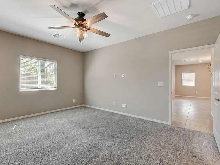 7858 Romulan St — Photo 38