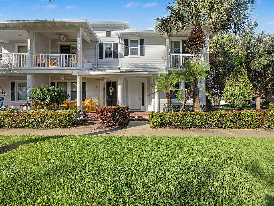 1334 S Community Dr
