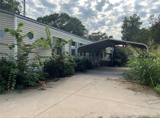 61215 E 246th Rd, Grove, OK 74344