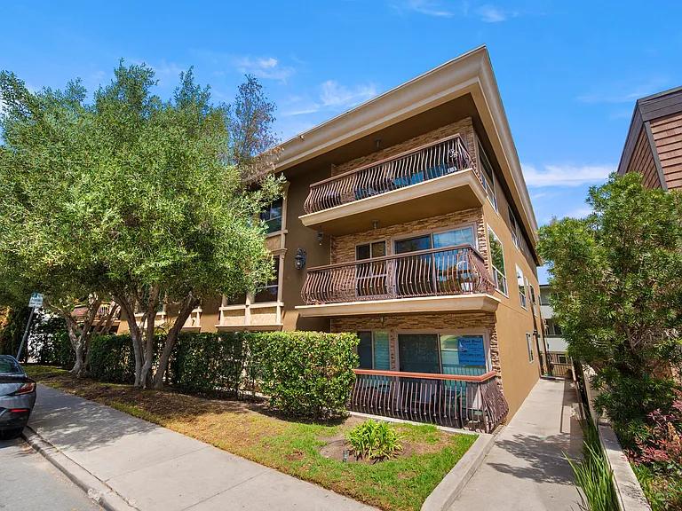 2955 McCall St #301 — Photo 37