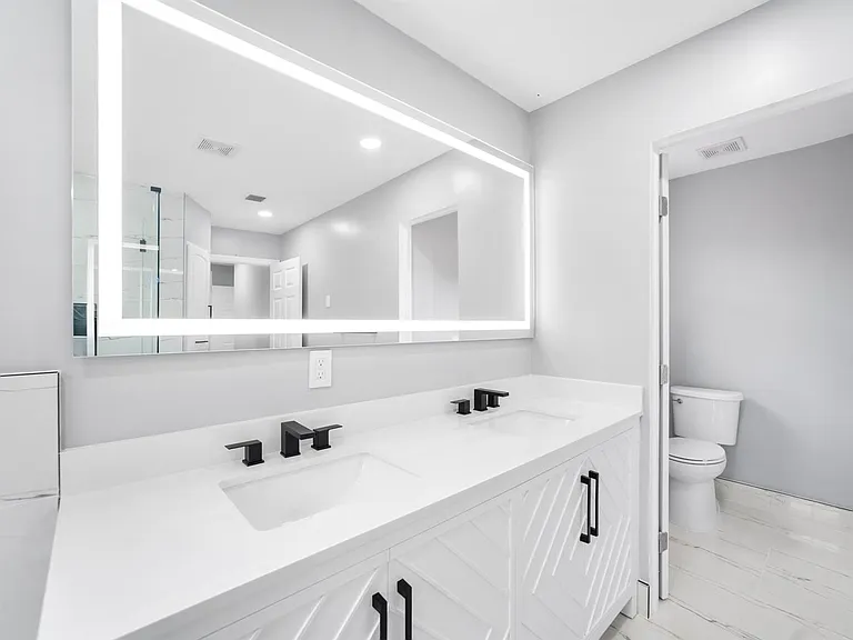 5233 SW 155th Way — Photo 14