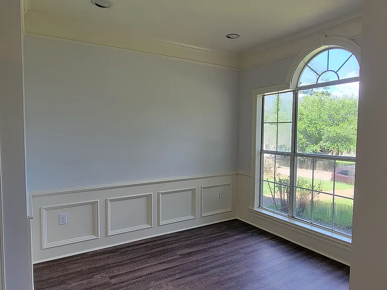 516 Windsor Dr — Photo 17