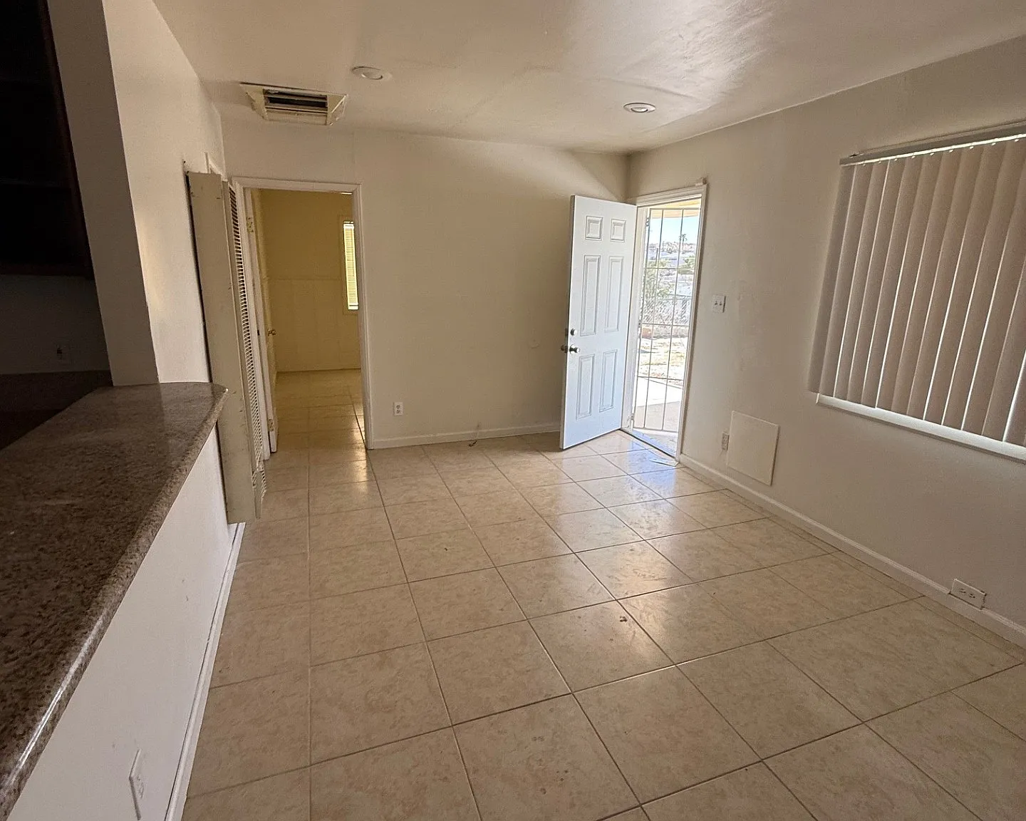 517 Pioneer Street - 1 — Photo 3