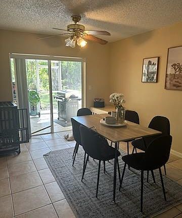 3rd image of 19085 Tangerine Rd #2