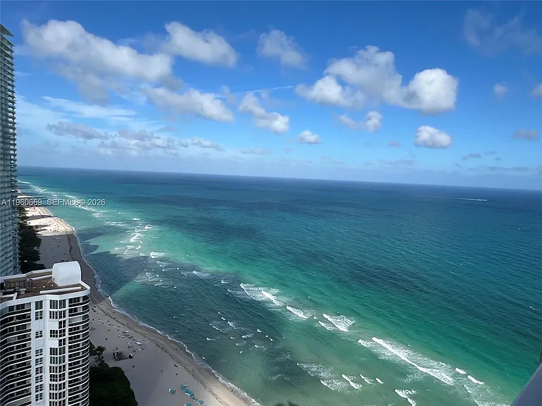 16699 Collins Ave #4204 — Photo 29