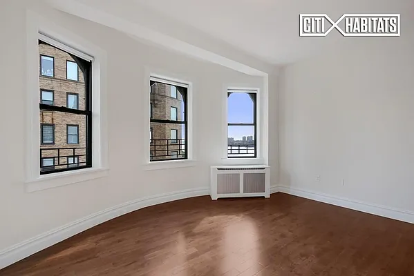 Rented by Citi Habitats | media 30