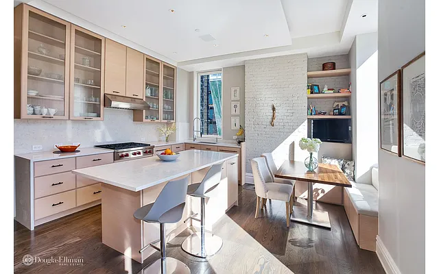 Sold by Douglas Elliman | media 3
