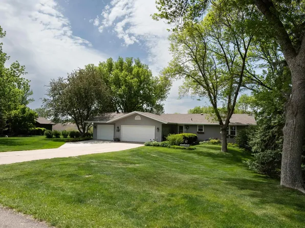 25 Dorchester Rd, Sioux City, IA 51106